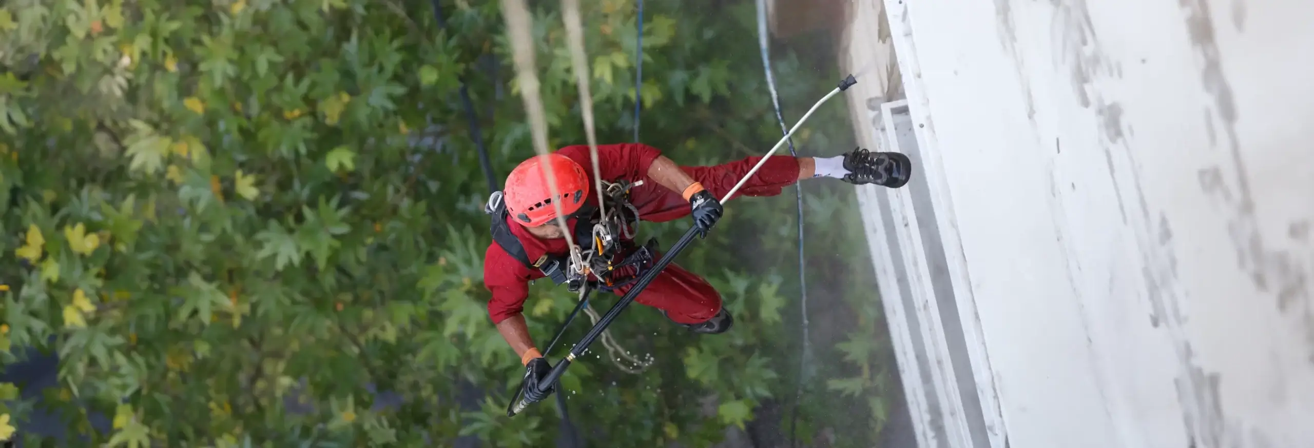 Safe Rope Access Power Washing